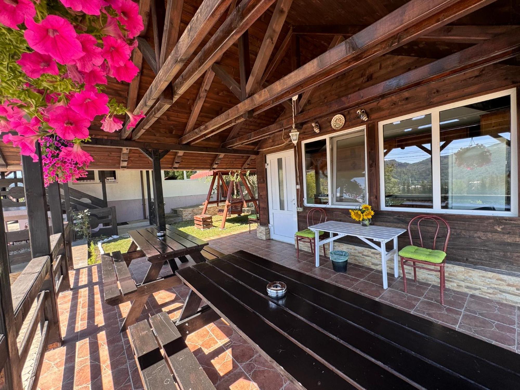 הוילה גורה הומורולווי Casa Alexana מראה חיצוני תמונה