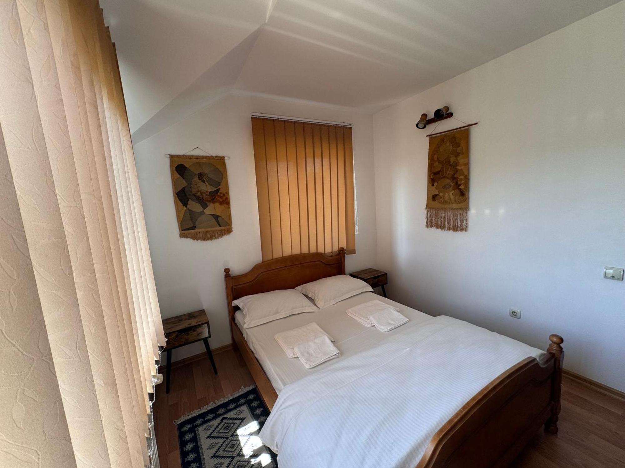 הוילה גורה הומורולווי Casa Alexana מראה חיצוני תמונה
